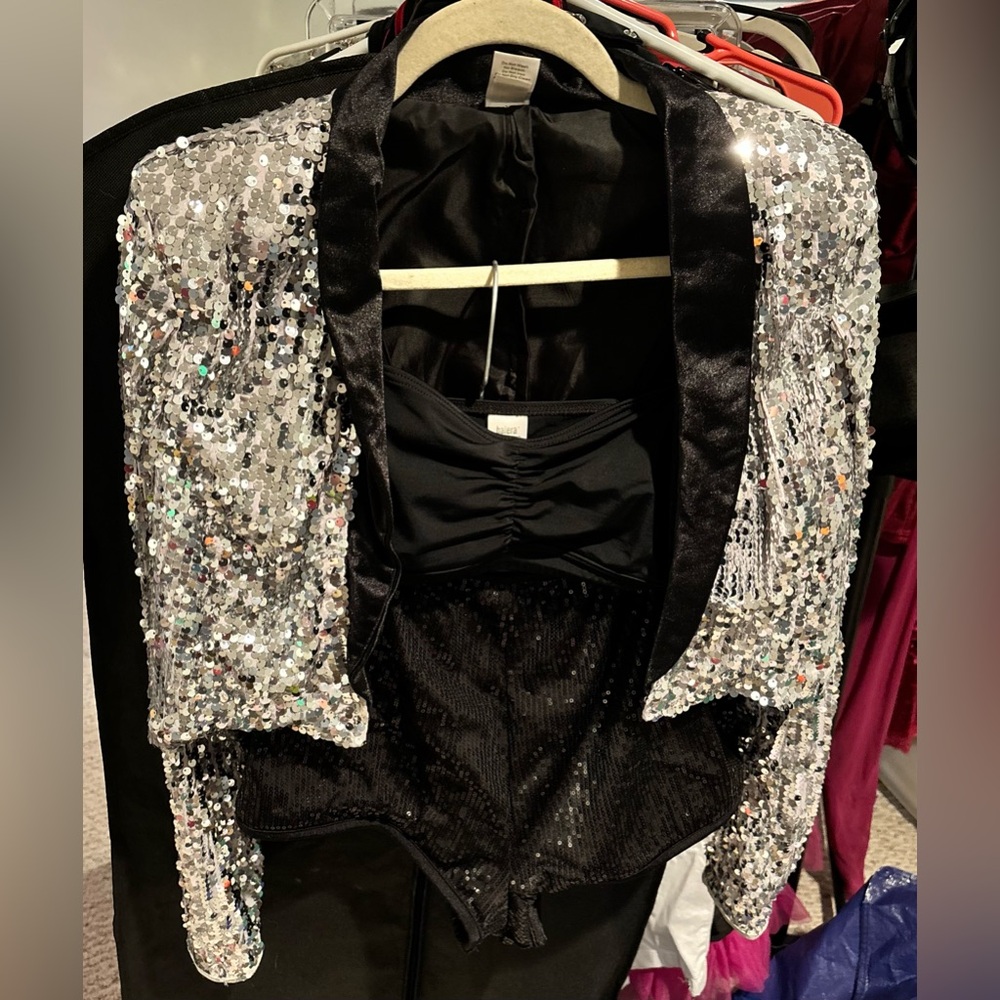 Women’s dance costume 3 pieces